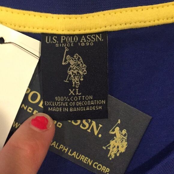 🎉1 hr sale🎉Men’s U.S Polo top - Picture 3 of 5